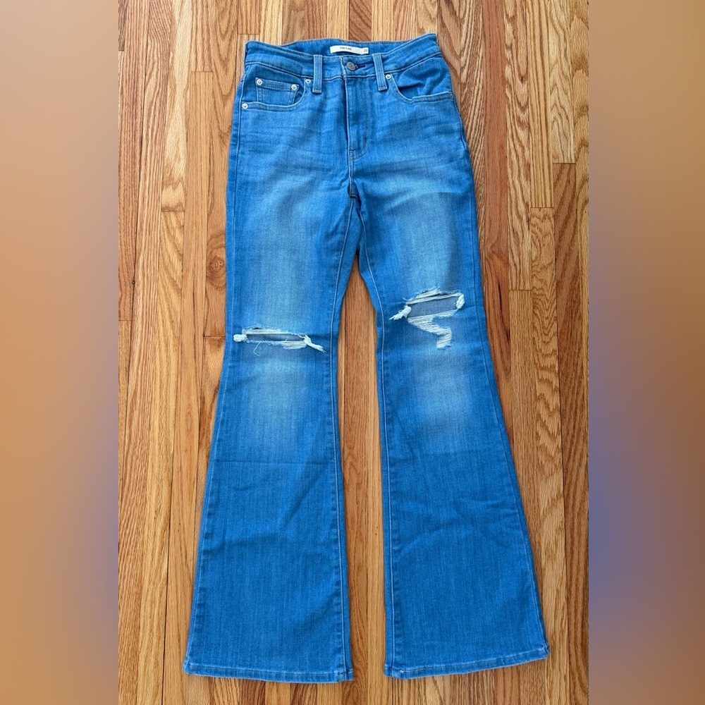 Levi’s 726 Flare Light Blue Wash Distressed Jeans